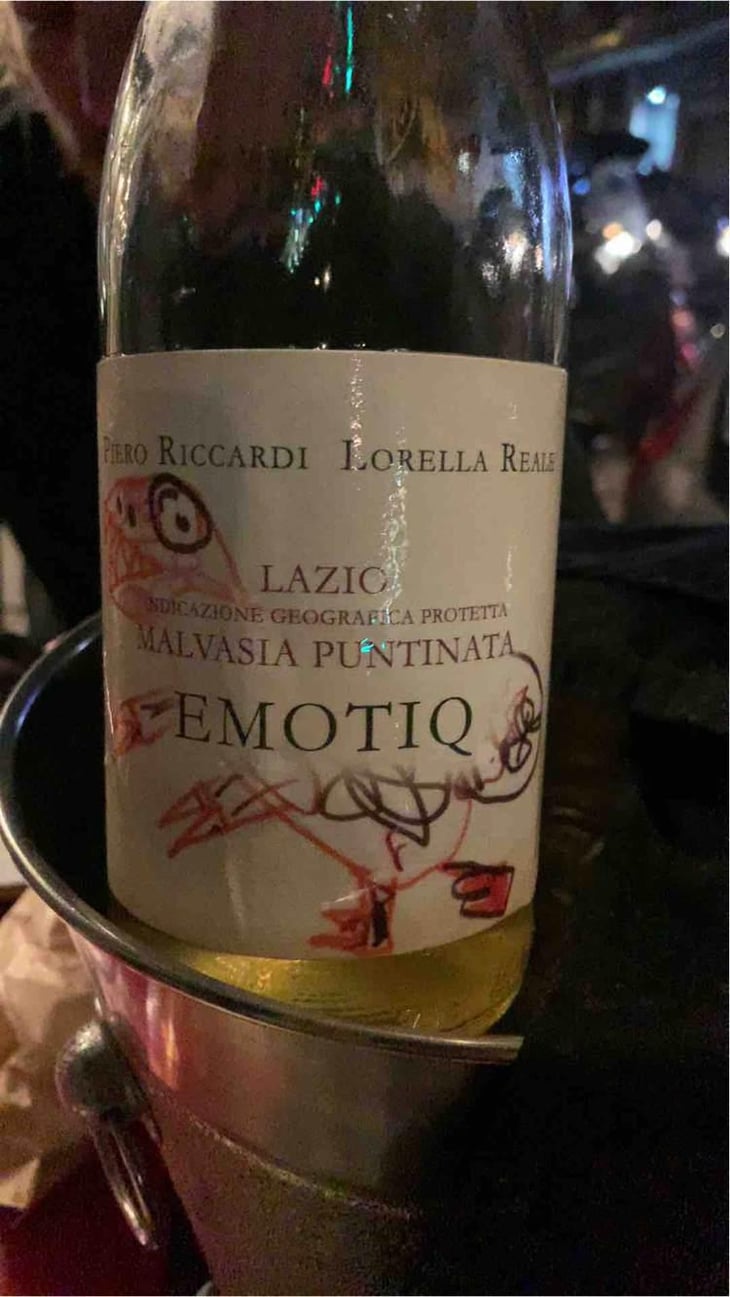 Emotiq - Cantine Riccardi Reale - Piero Riccardi & Lorella Reale 