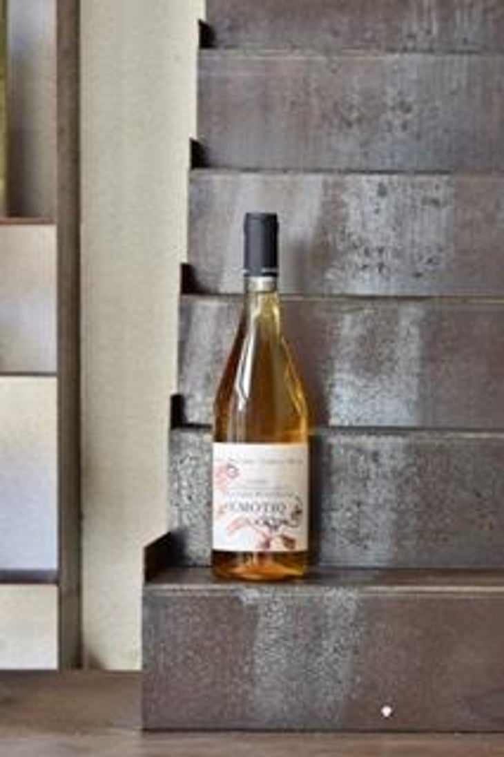 Emotiq - Cantine Riccardi Reale - Piero Riccardi & Lorella Reale 