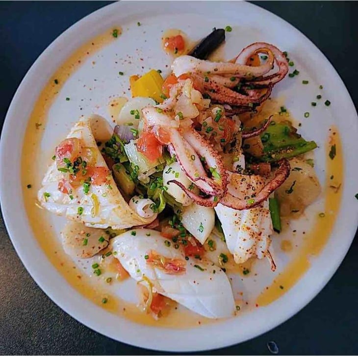 Encornet De Normandie Sauce Vierge - Le Beaucé - 608632
