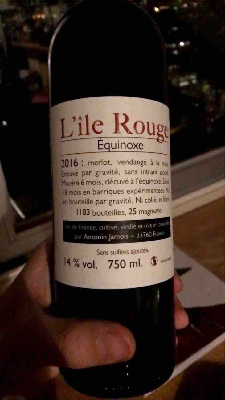 Équinoxe - L'île Rouge - Antonin Jamois 
