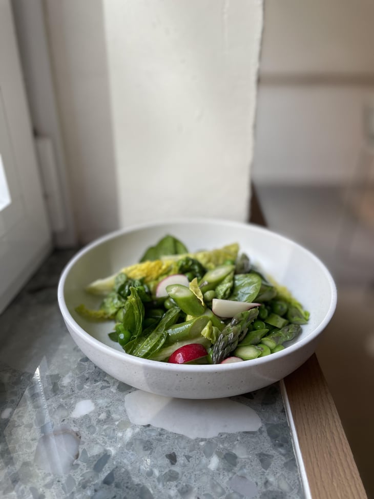 Green Asparagus, Petit Pois, Lettuce Hearts And Radish - ita Madrid - 794535