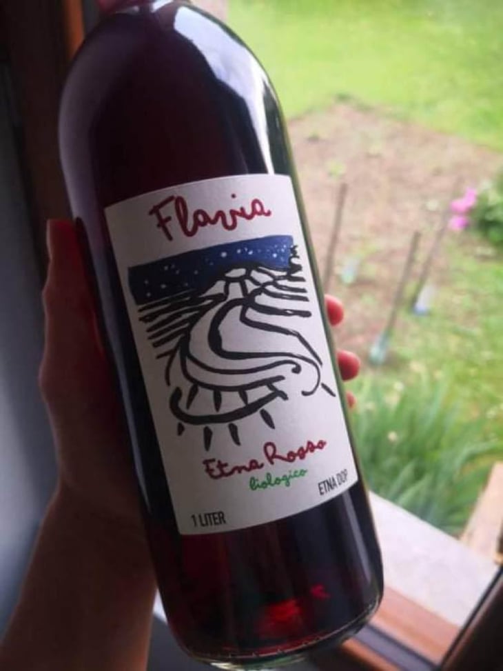 Etna Rosso - Flavia - Rebellious wines. - Flavia & Giacomo Rallo -2018