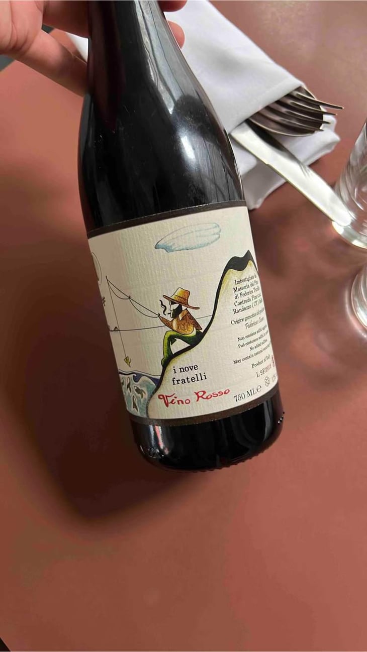 Etna Rosso DOC “I Nove Fratelli” - Masseria del Pino - Federica Turillo & Cesare Fulvio 