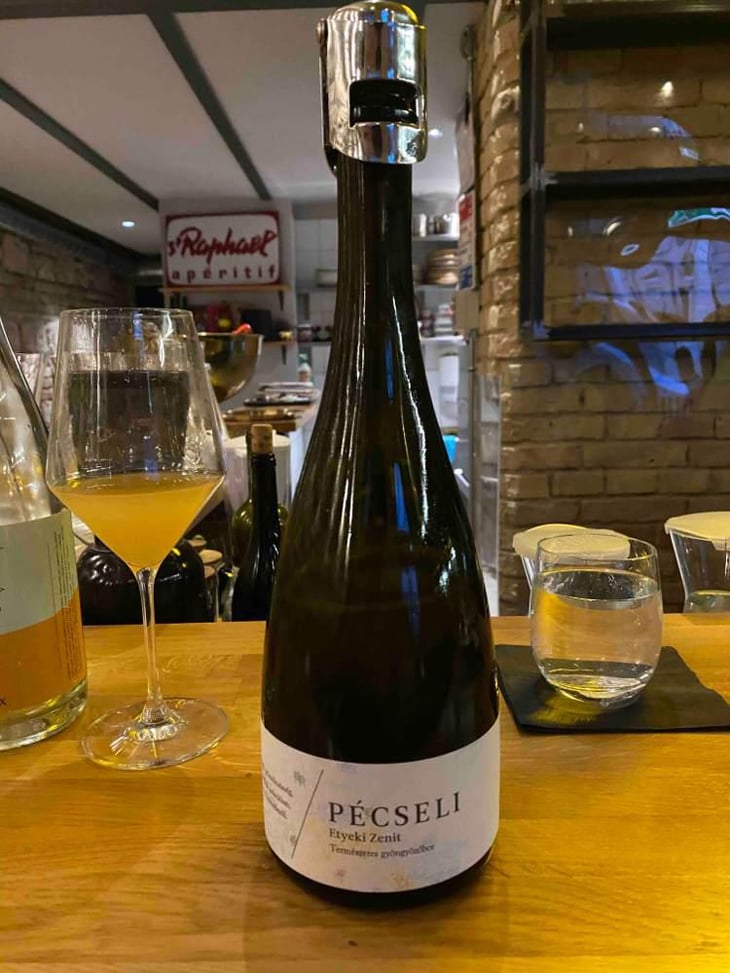 Etyeki Zenit - Pécseli Pince Etyek - Pécseli Pince Etyek 
