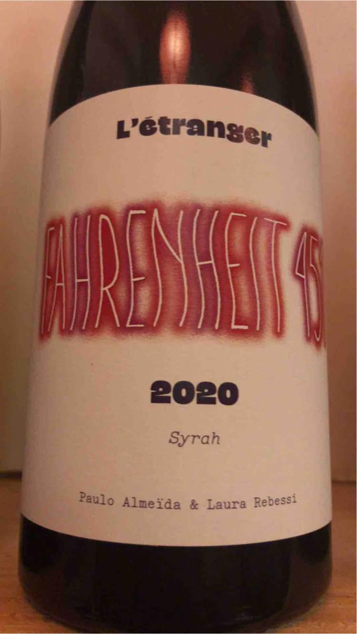 Fahrenheit - Domaine de L'Étranger - Paulo Almeida & Laura Rebeissi 