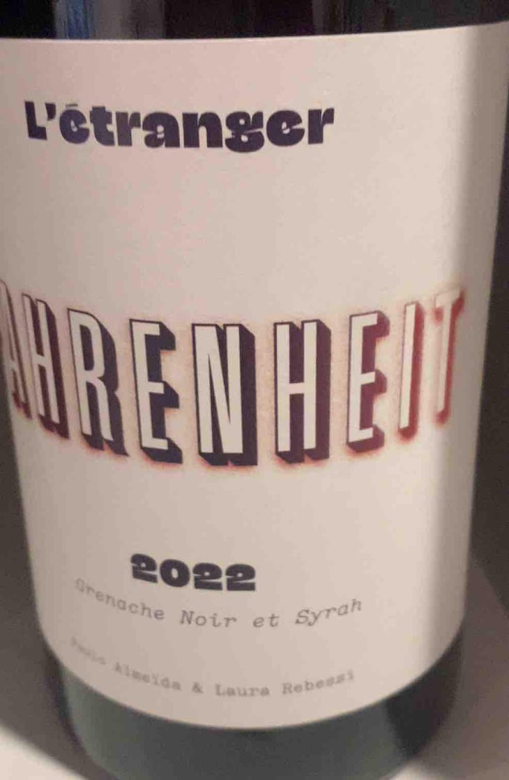 Fahrenheit - Domaine de L'Étranger - Paulo Almeida & Laura Rebeissi 