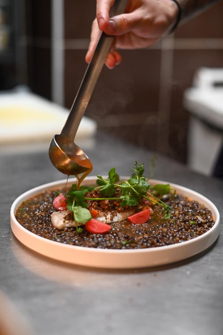 Filet De Bar Et Lentilles Du Puy - Pinot Bistrot - 767333