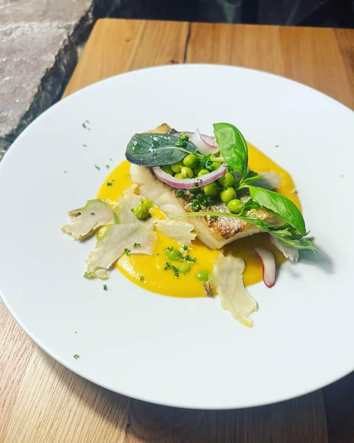 Filet De Lieu Jaune - Restaurant L’Ecurie - 470695