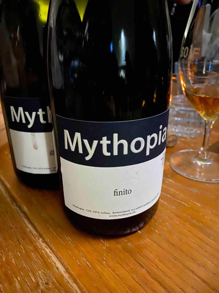 Finito - Mythopia - Romaine & Hans-Peter Schmidt 
