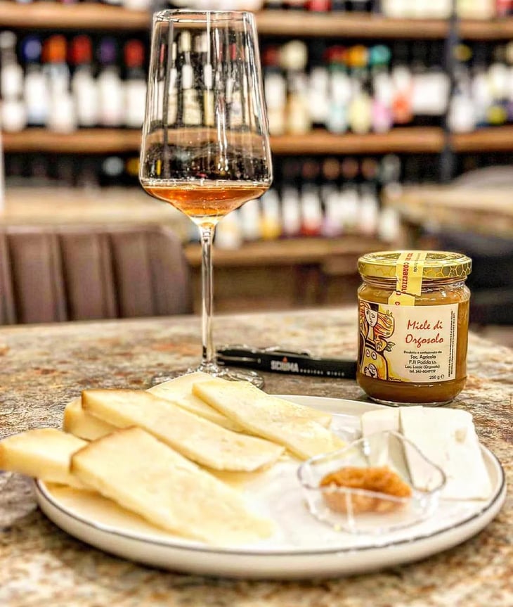 Fiore Sardo E Miele Di Corbezzolo - Sciuma Enoteca Naturale - 784819