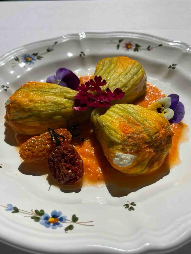 Fiori Di Zucca Ripieni Di Ricotta - Osteria del vicolo nuovo - 808244