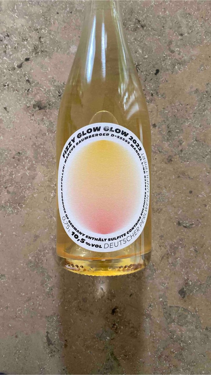 Fizzy Glow Glow - GLOW GLOW - Weingut Baumberger - Pauline & Carl Baumberger -2022