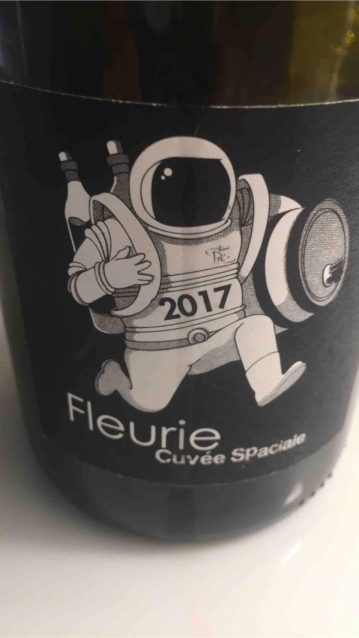 Fleurie Cuvée Spaciale - Château de Grand Pré - Claude, Romain & Christine Zordan 