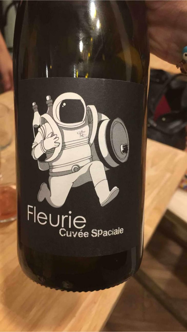 Fleurie Cuvée Spaciale - Château de Grand Pré - Claude, Romain & Christine Zordan 