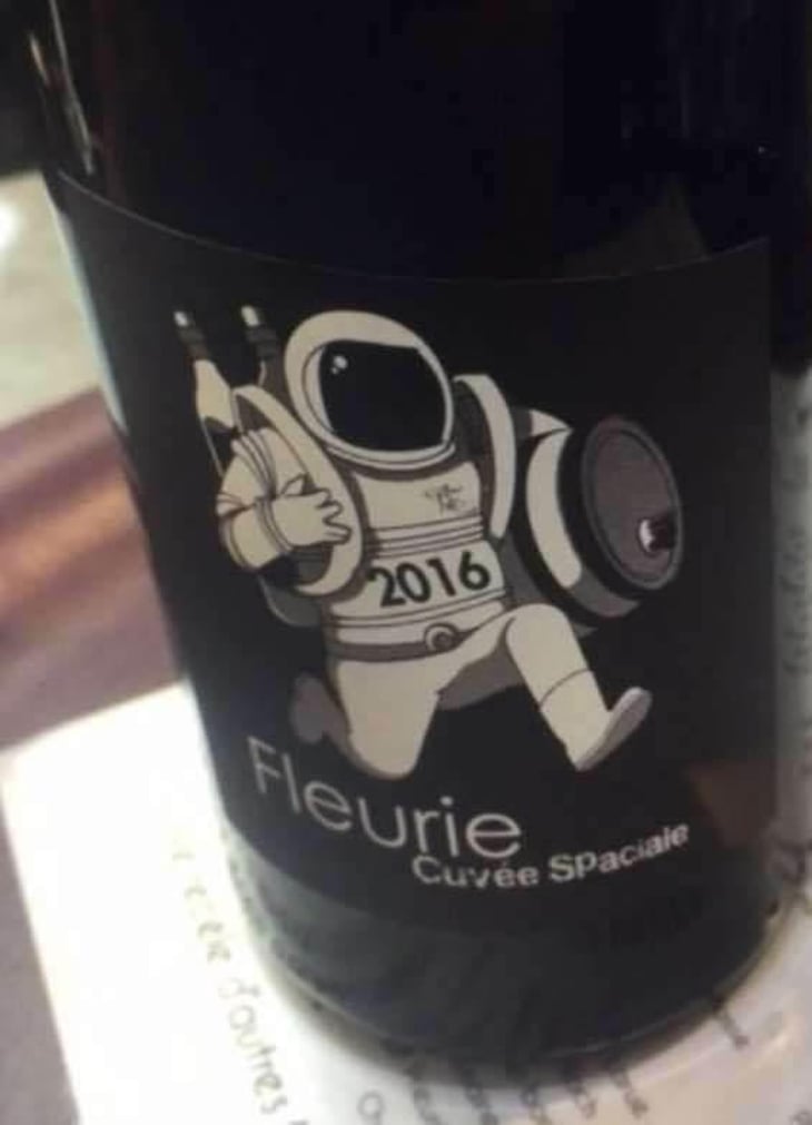 Fleurie Cuvée Spaciale - Château de Grand Pré - Claude, Romain & Christine Zordan 