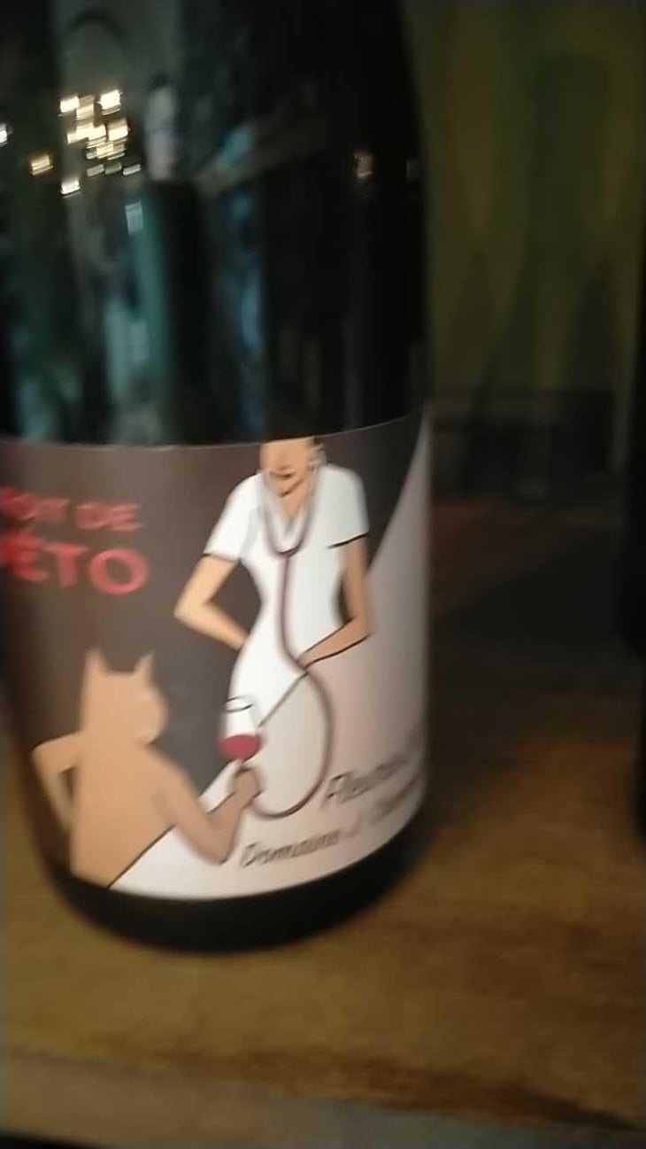Fleurie Droit de véto - Domaine Chamonard - Jean-Claude, Jeanne & Geneviève Chanudet 