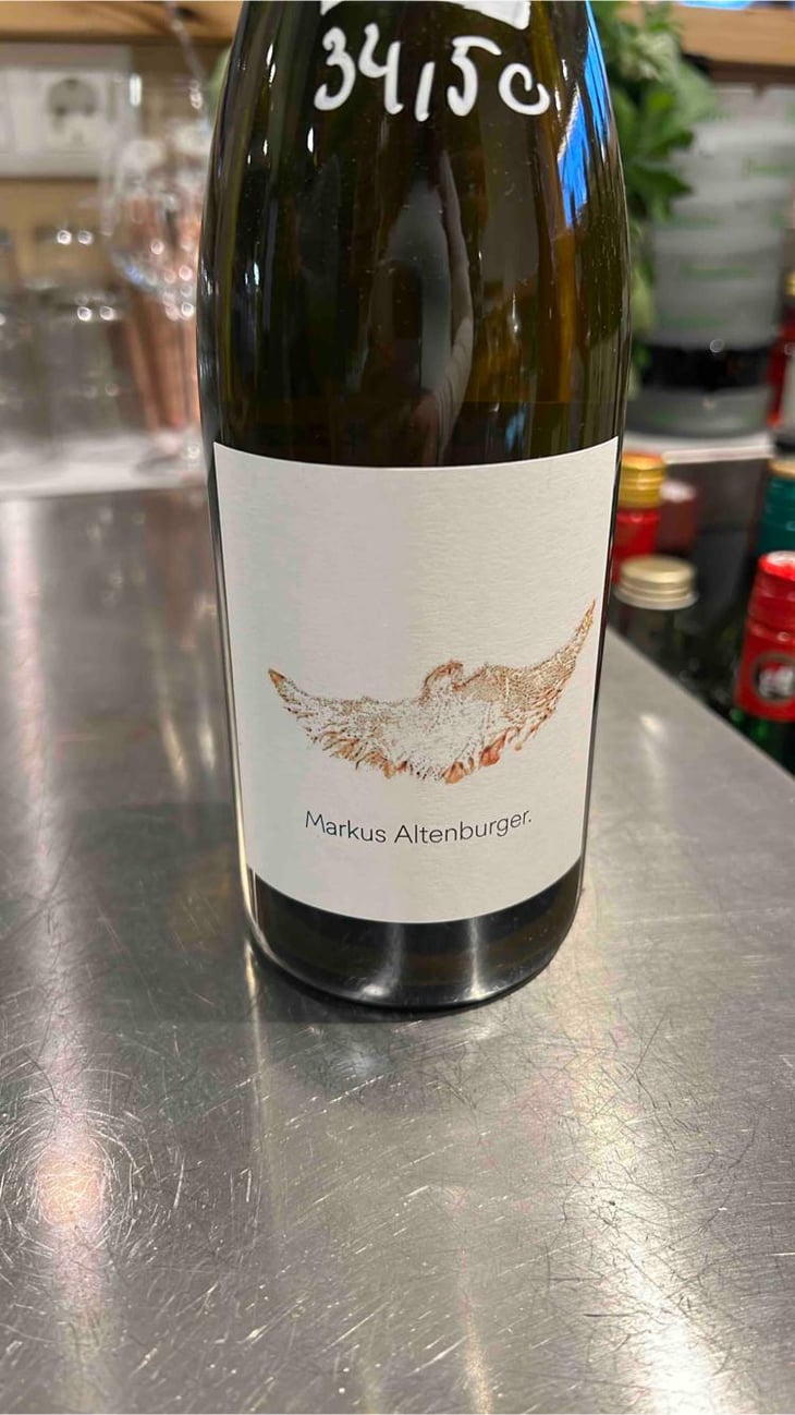 Flieger - Weingut Markus Altenburger - Markus Altenburger 
