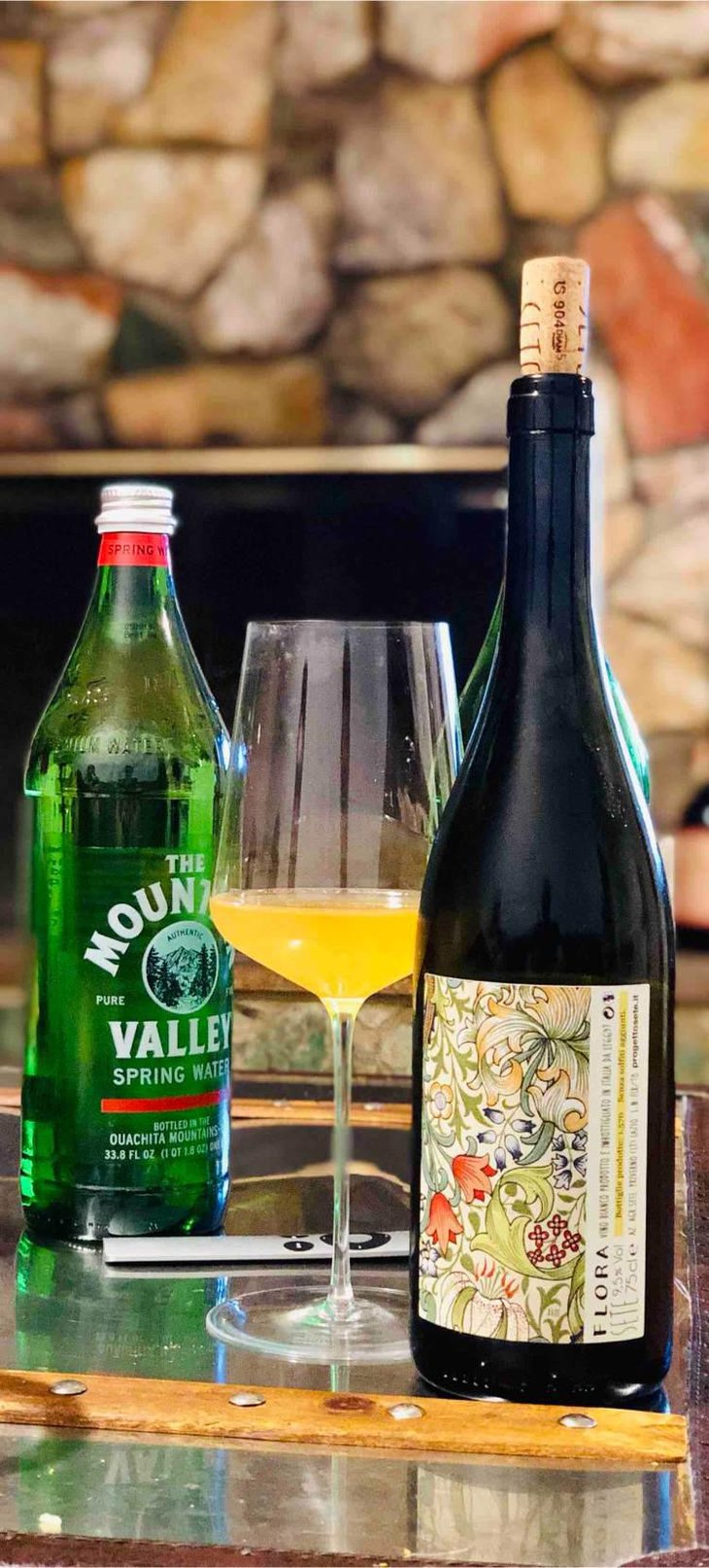 Flora - Sete - Vini Naturali - Emiliano Giorgi, Arcangelo Galuppi, Martina D’Alessio 