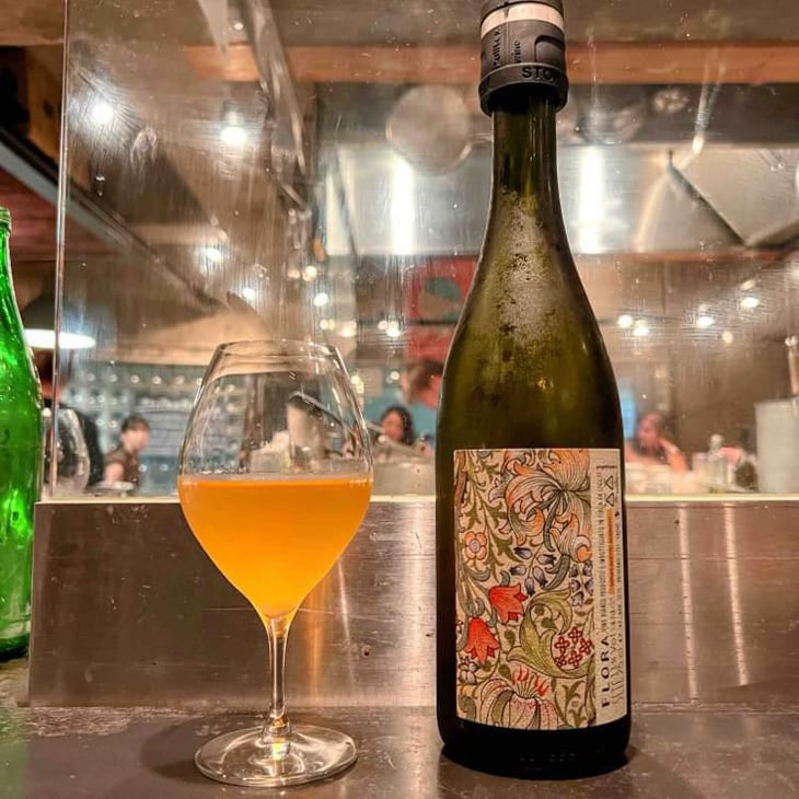 Flora - Sete - Vini Naturali - Emiliano Giorgi, Arcangelo Galuppi, Martina D’Alessio 