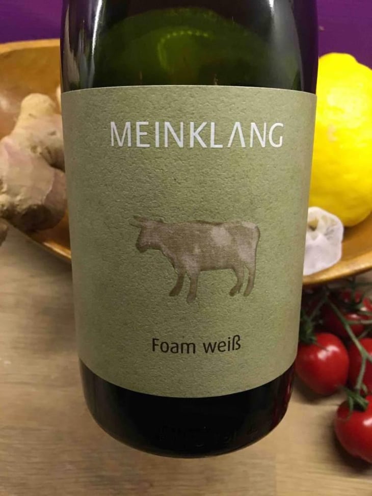 Foam - Meinklang - Weingut Michlits - Angela & Werner Michlits 