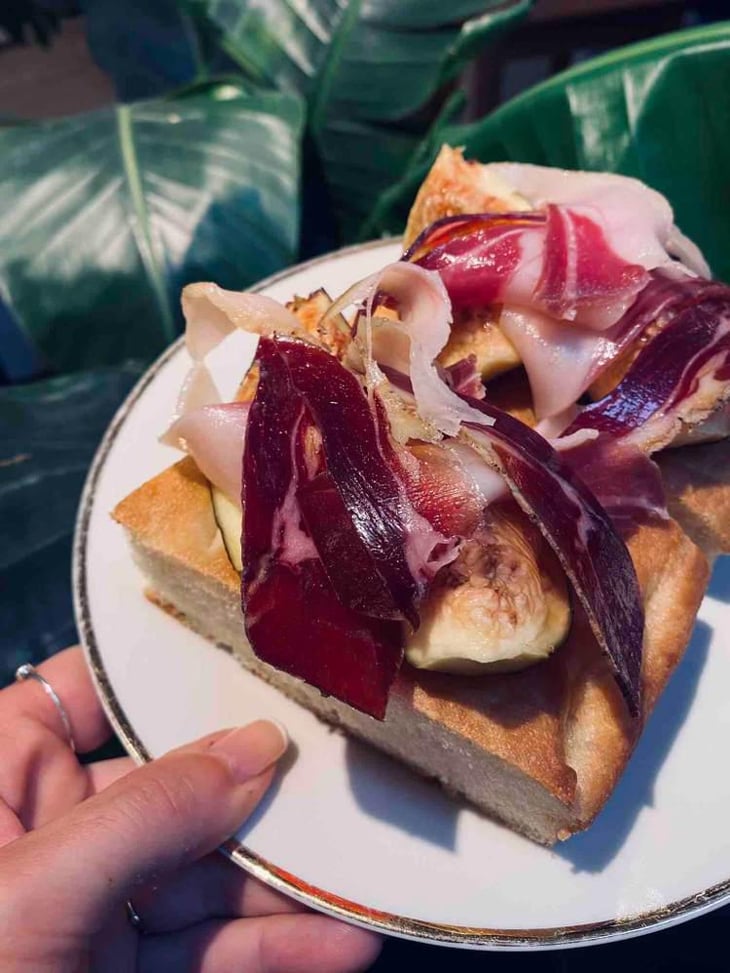 Focaccia Prosciutto E Fichi - Enoteca Primo - 503296