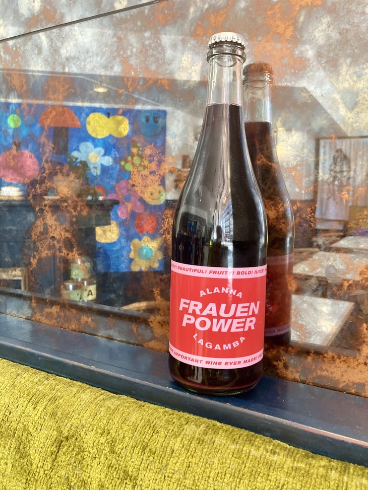 Frauenpower - Vin de La Gamba - Alanna Lagamba 