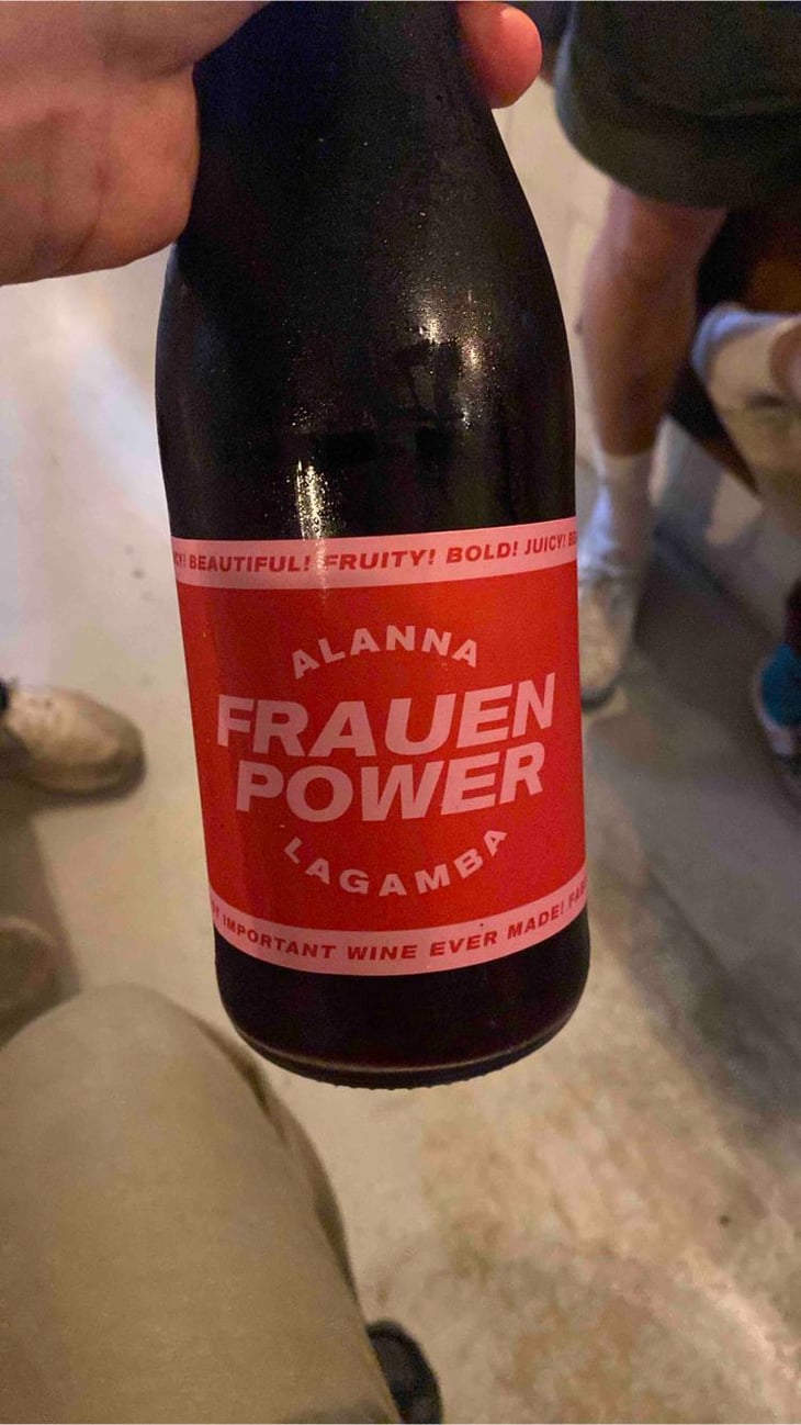 Frauenpower - Vin de La Gamba - Alanna Lagamba 
