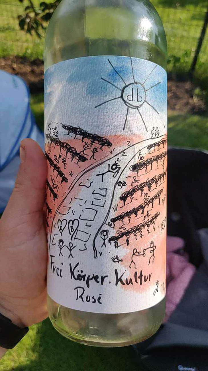 Frei. Körper. Kultur Weiss - Weingut Bianka und Daniel Schmitt - Daniel & Bianka Schmitt 