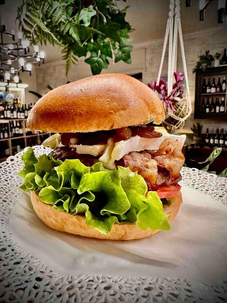 French Burger - Croce Bianca Bistrot - 590279