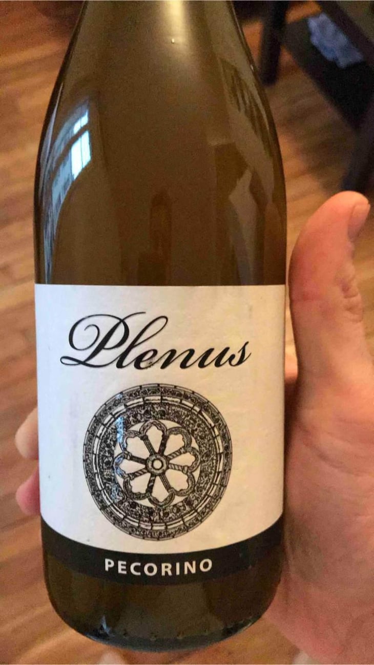 Plenus Pecorino - Azienda Agricola Marina Palusci - Massimiliano d’Addario 