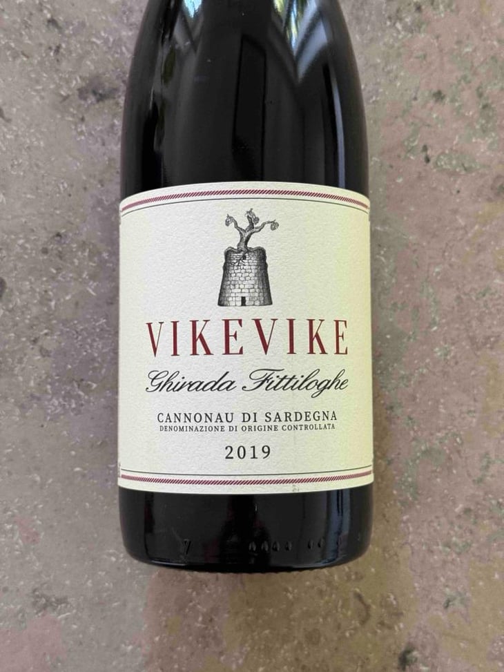 Ghirada Fittiloghe - Cantina Vike Vike - Simone Sedilesu 