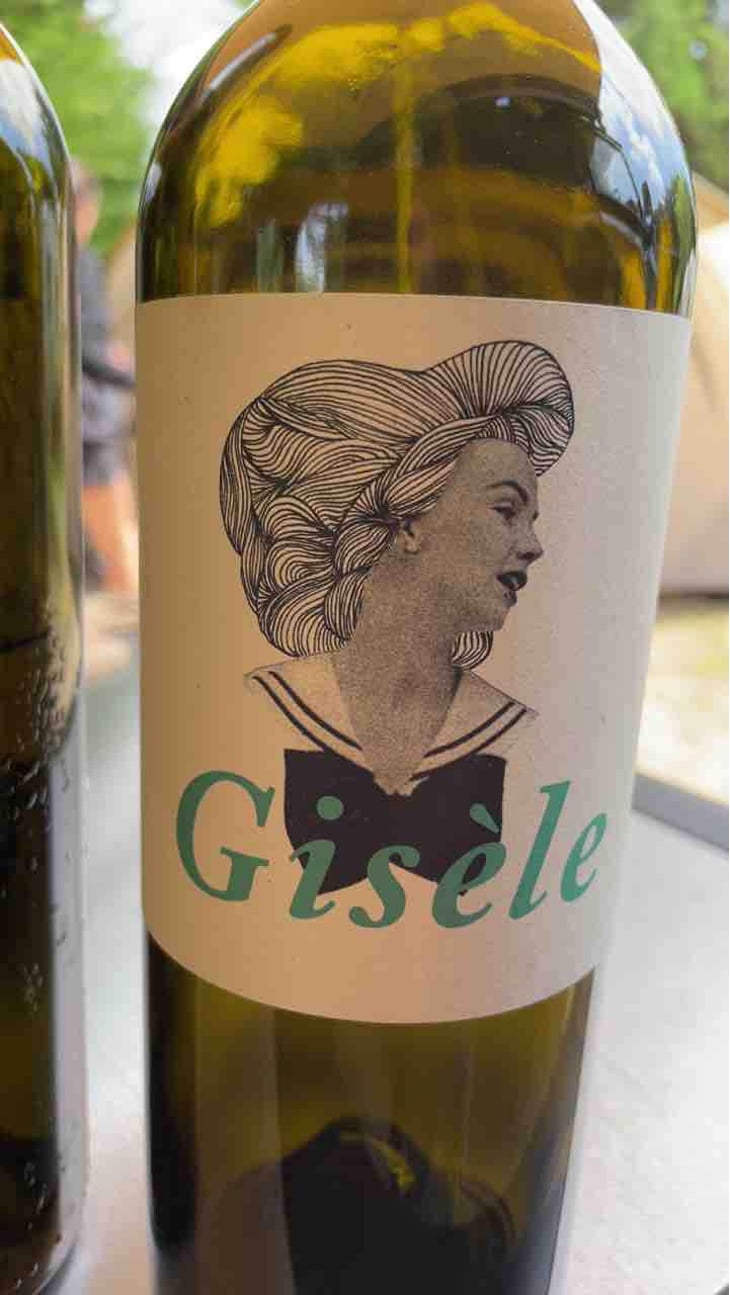 Gisèle - Les Closeries des Moussis - Laurence Alias & Pascale Choime 