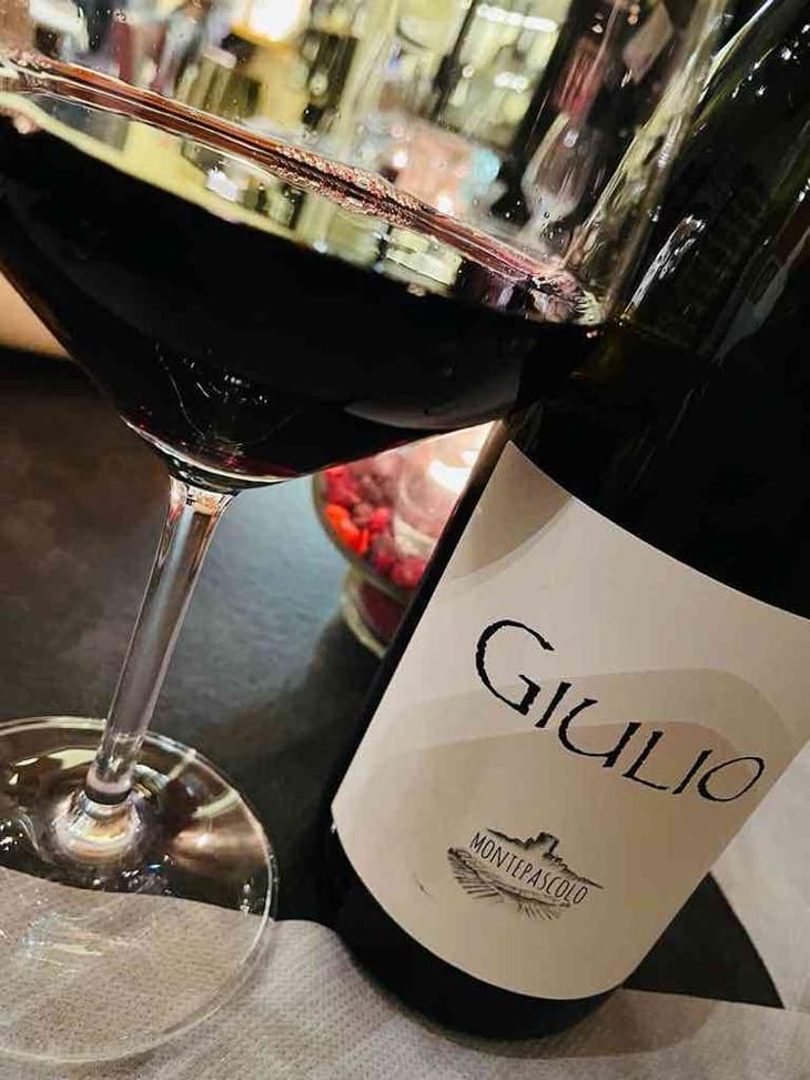 Giulio - Montepascolo - Andrea Bruschi, Paola Degli Antoni 