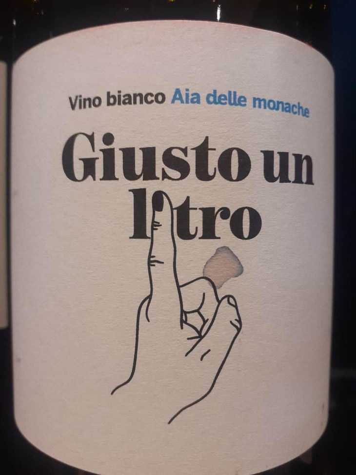 Giusto Un Litro Bianco - Aia delle Monache - Vittorio & Michele Verzillo 