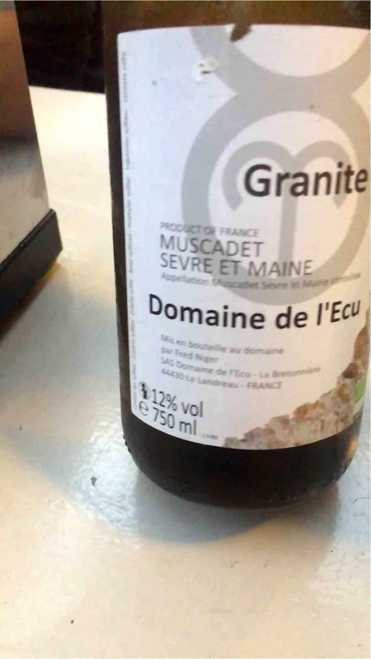 Granite - Domaine de L'Ecu - Claire & Fred NIGER 