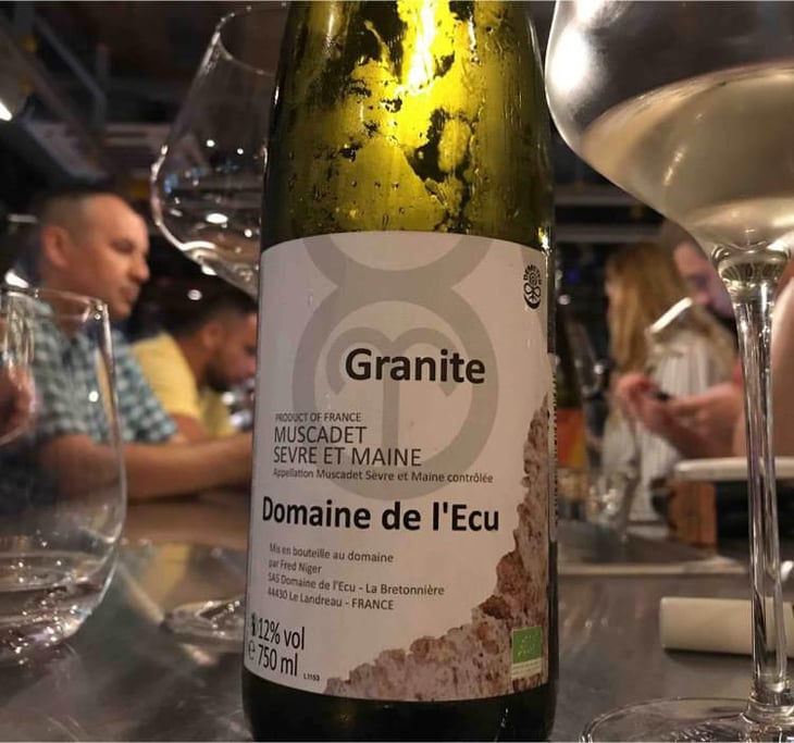 Granite - Domaine de L'Ecu - Claire & Fred NIGER 