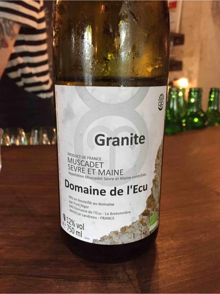 Granite - Domaine de L'Ecu - Claire & Fred NIGER 