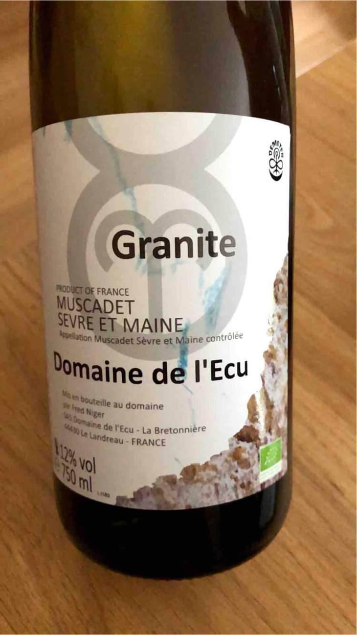 Granite - Domaine de L'Ecu - Claire & Fred NIGER 