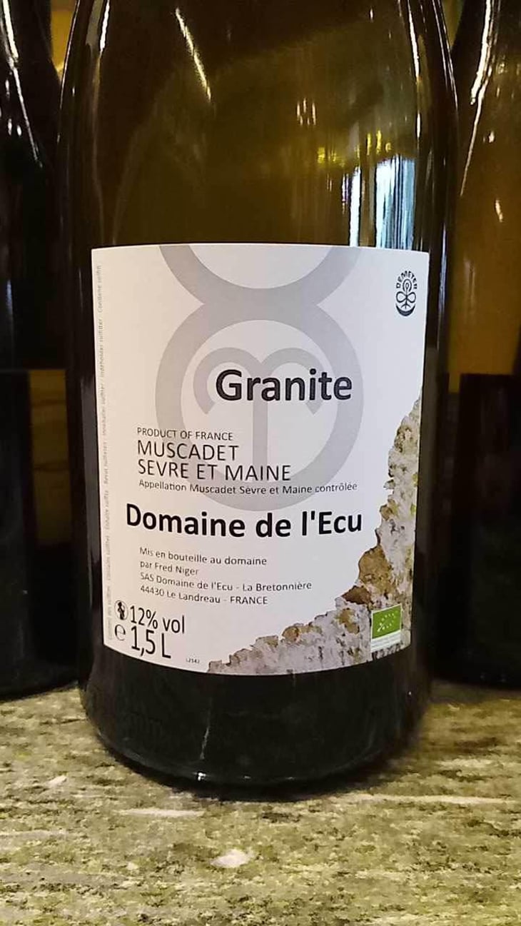 Granite - Domaine de L'Ecu - Claire & Fred NIGER 