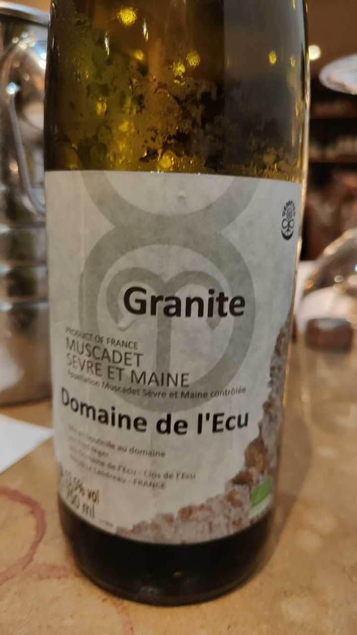 Granite - Domaine de L'Ecu - Claire & Fred NIGER 