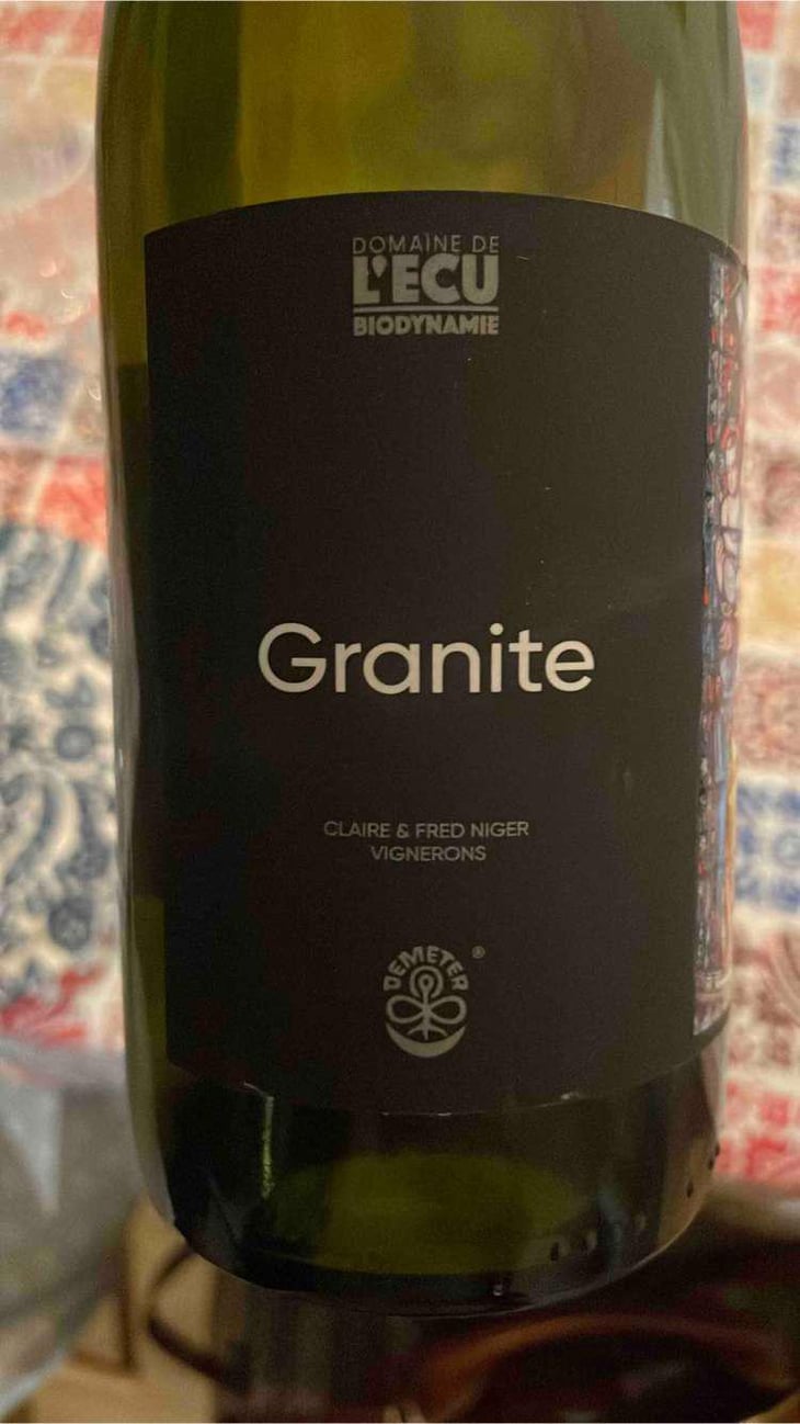 Granite - Domaine de L'Ecu - Claire & Fred NIGER 
