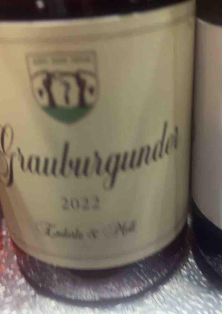 Grauburgunder - Enderle & Moll - Florian Moll & Max Lecat 