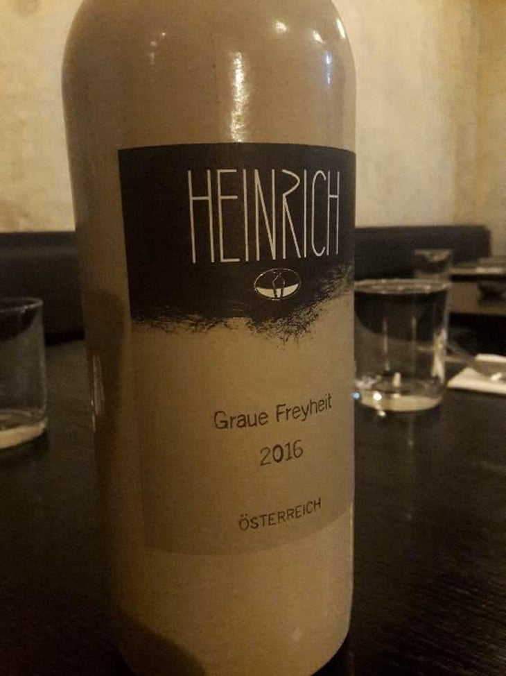 Graue Freyheit - Weingut Heinrich - Gernot & Heike Heinrich 