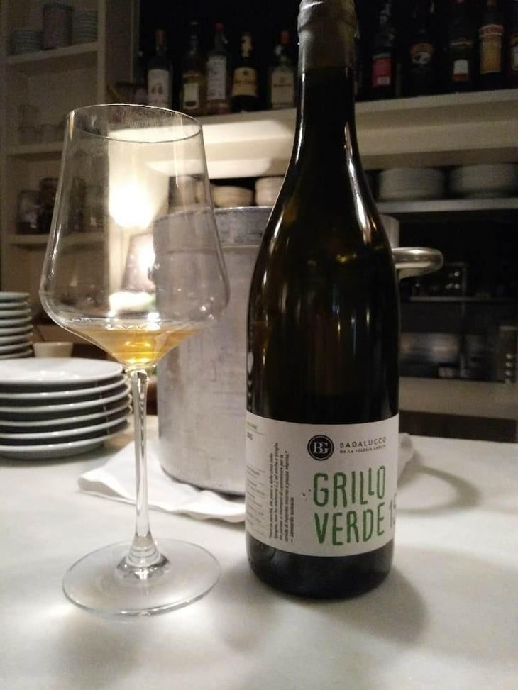 Grillo Verde - Dos Tierras Badalucco - Pierpaolo Badalucco & Beatriz de la Iglesia García 