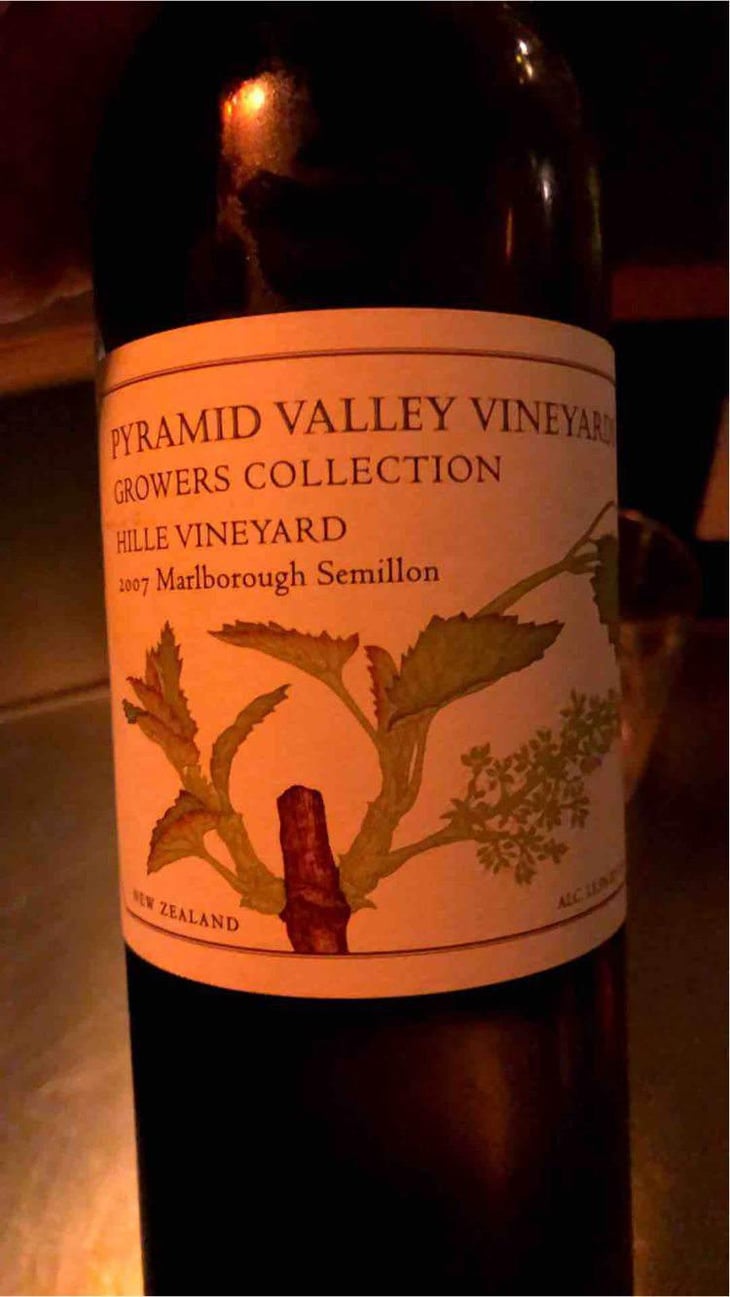 Growers Collection Kerner Estate Pinot Banc - Pyramid Valley - Mike & Claudia Weersing 