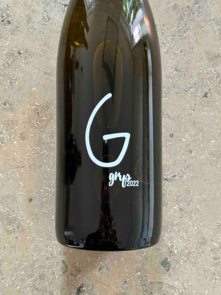 Grys - Bodegas Gratias. Familia y Viñedos - Ana Gómez, Iván Gómez, Silvia Araque y José Gómez 