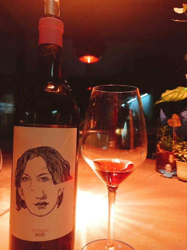 Gut Oggau (rosé) - Gut Oggau - Stephanie & Eduard Tscheppe-Eselböck 
