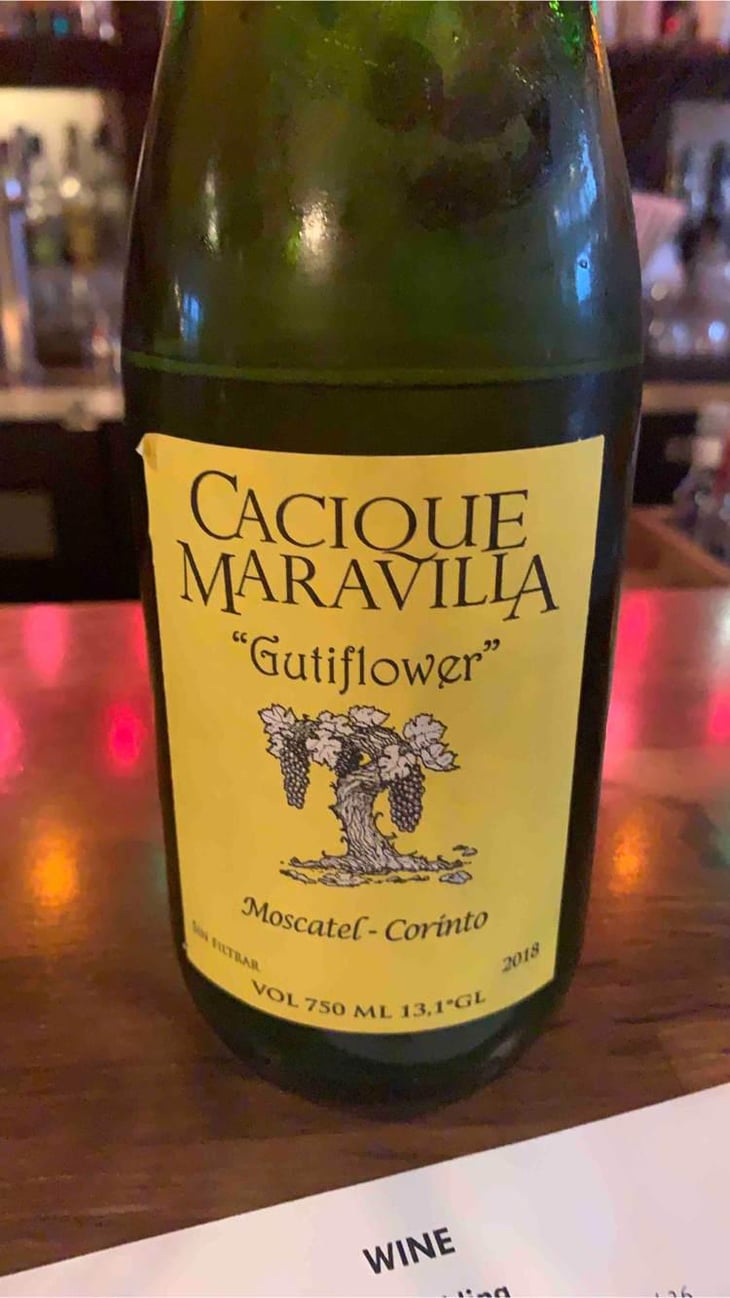 Gutiflower - Cacique Maravilla - Manuel Moraga 
