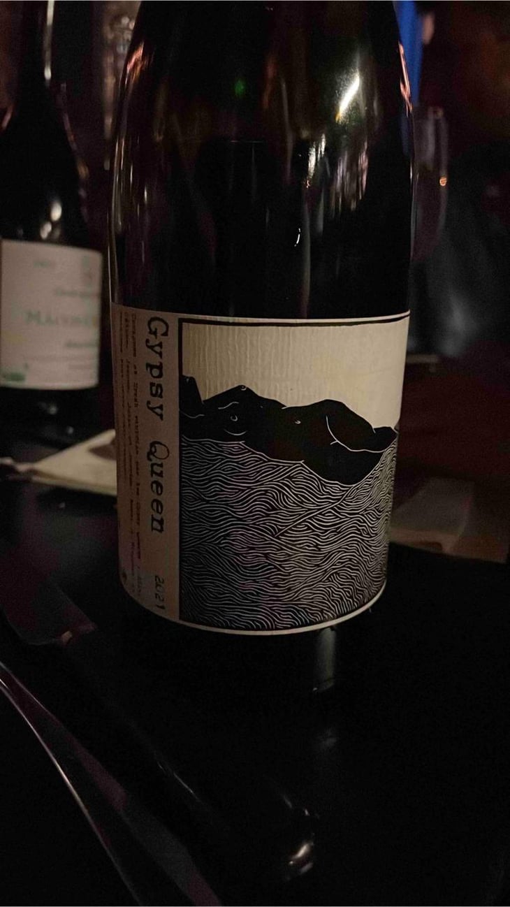 Gypsy Queen Rouge X Philippe Morat - L'Âme Bleue - Perrine Loeuilleux & Alix Wineglass + Gypsy Queen -2021