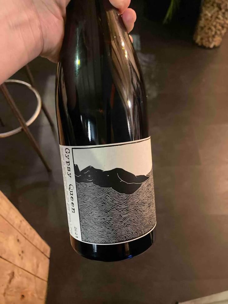 Gypsy Queen Rouge X Philippe Morat - L'Âme Bleue - Perrine Loeuilleux & Alix Wineglass + Gypsy Queen -2021